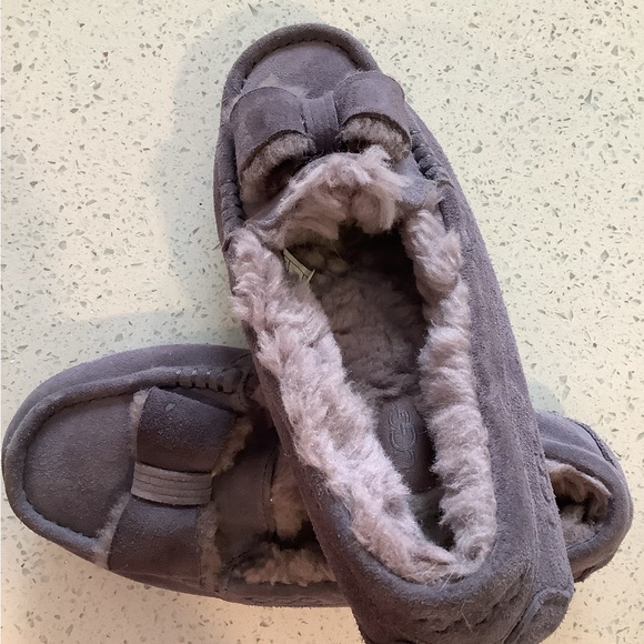 UGG Shoes - UGG Women's Gray Slippers
